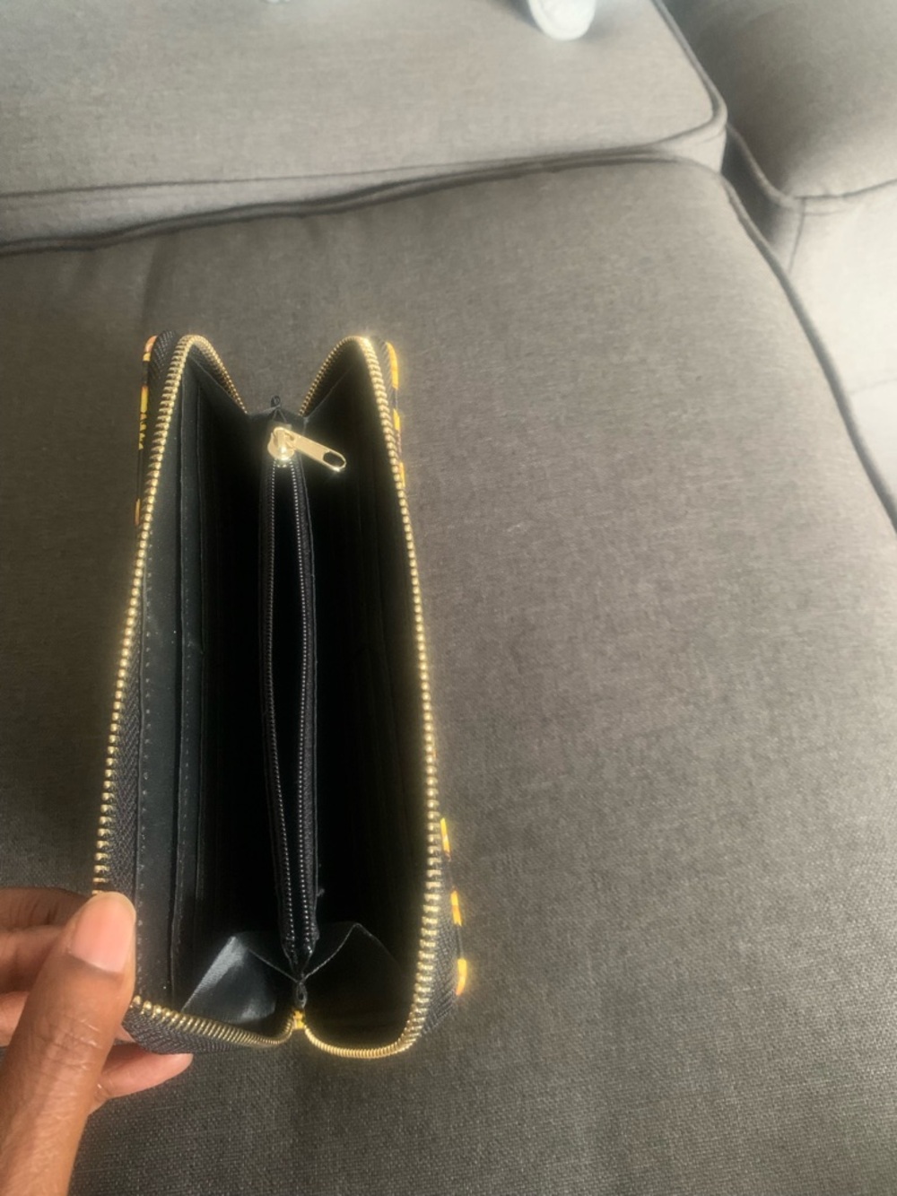 Sunflower Wallet With Card Pockets and Coin Pocket NWOT - Picture 4 of 4